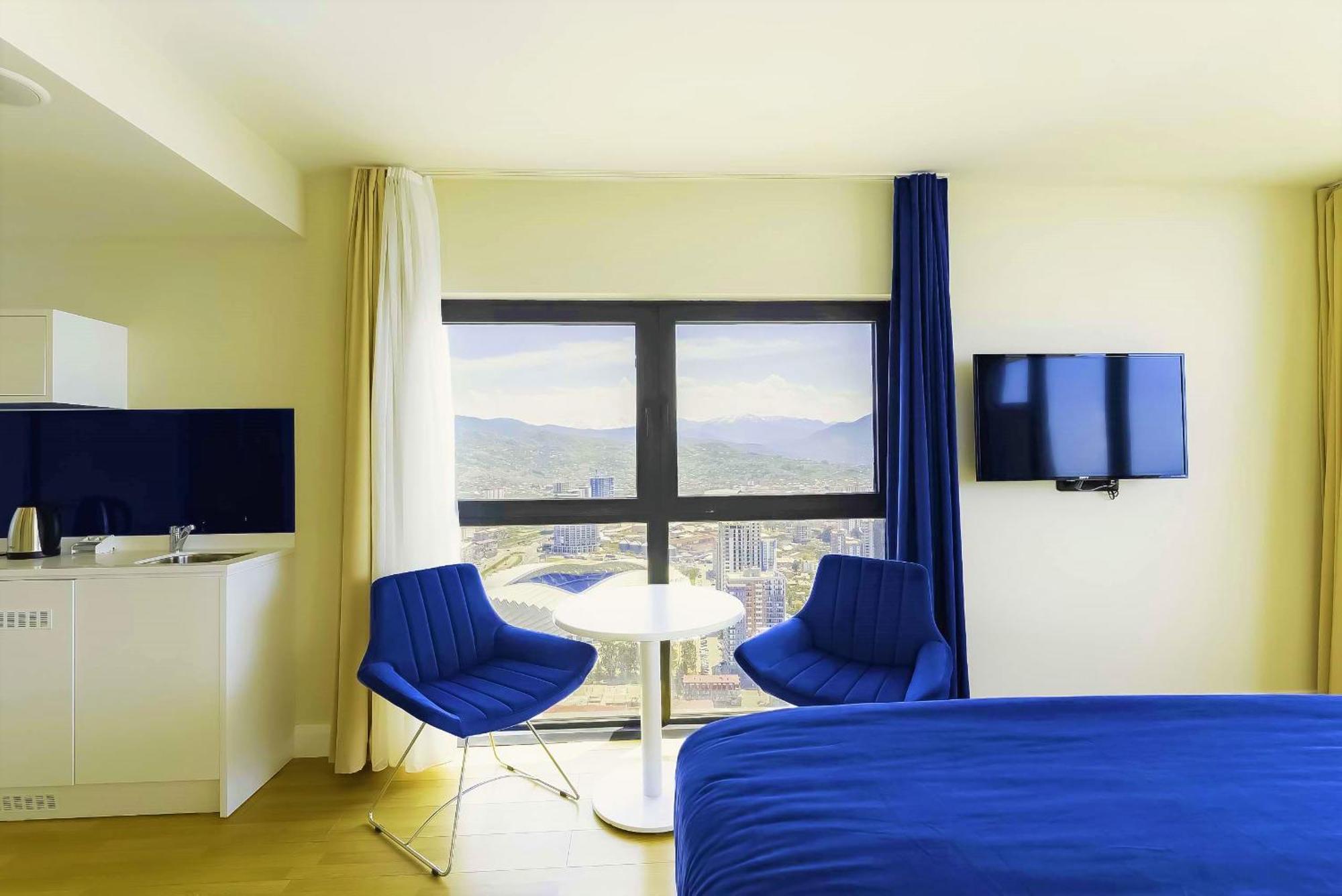 Orbi Twin Towers Aparthotel With Sea View Batumi Exterior foto
