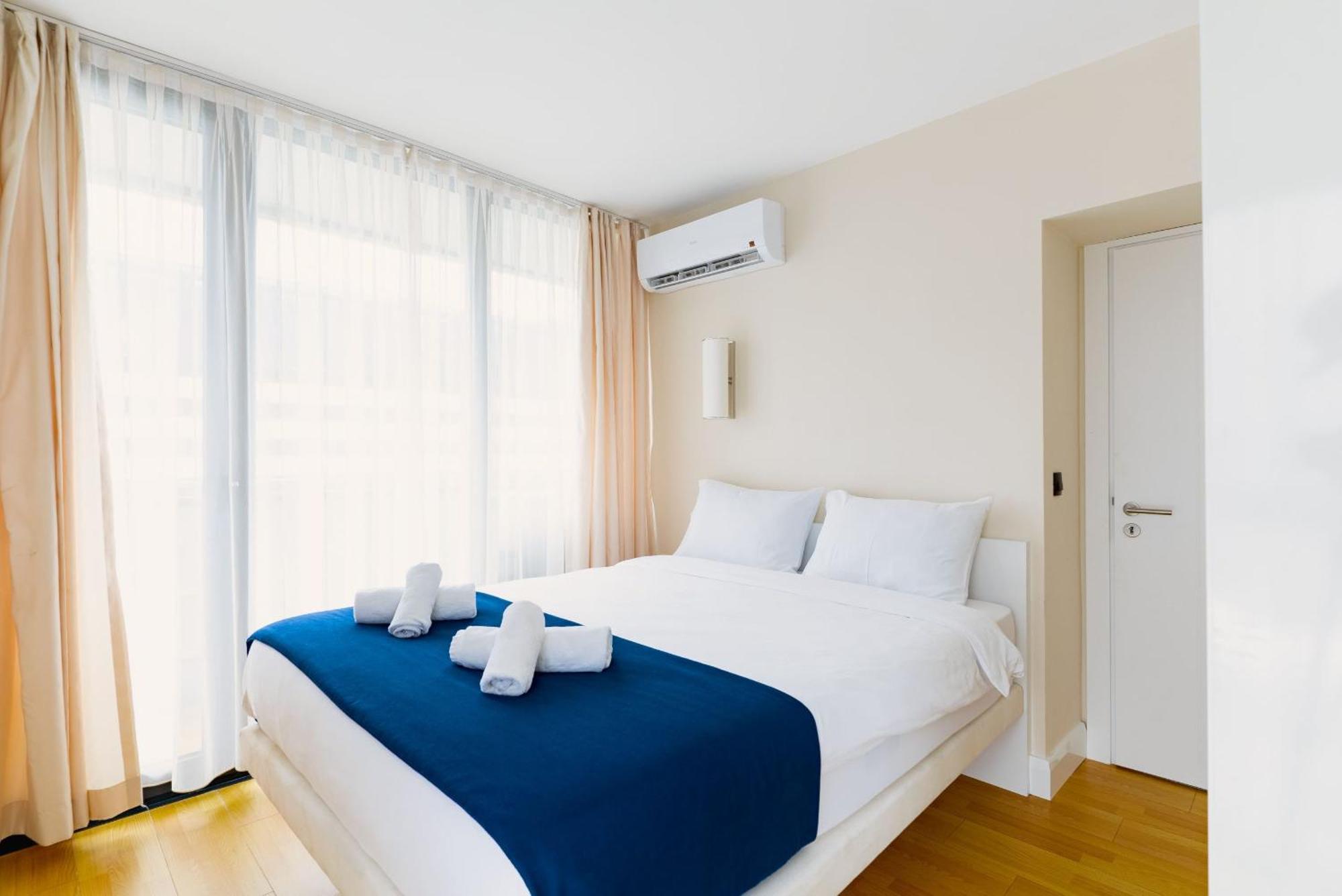 Orbi Twin Towers Aparthotel With Sea View Batumi Exterior foto