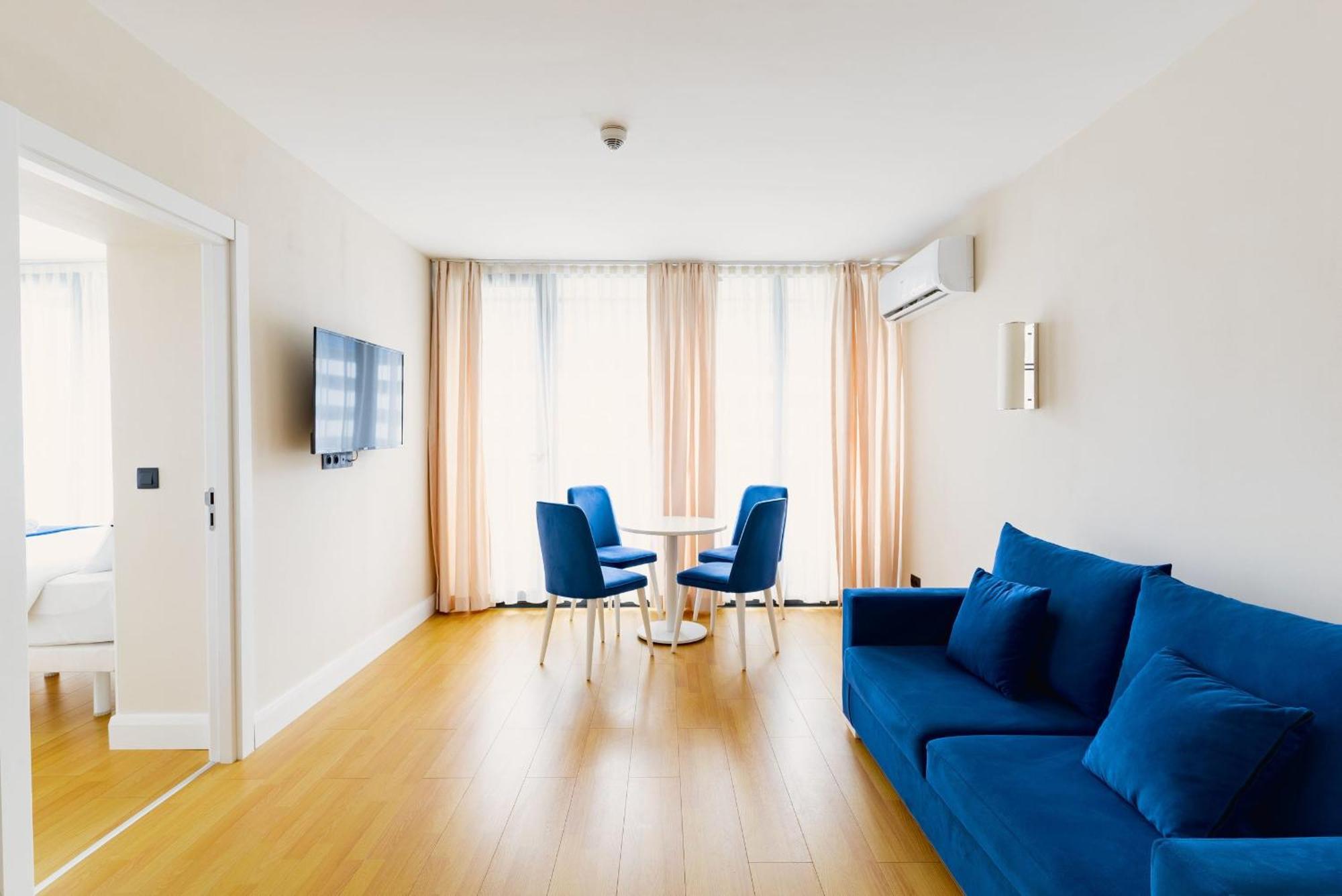 Orbi Twin Towers Aparthotel With Sea View Batumi Exterior foto